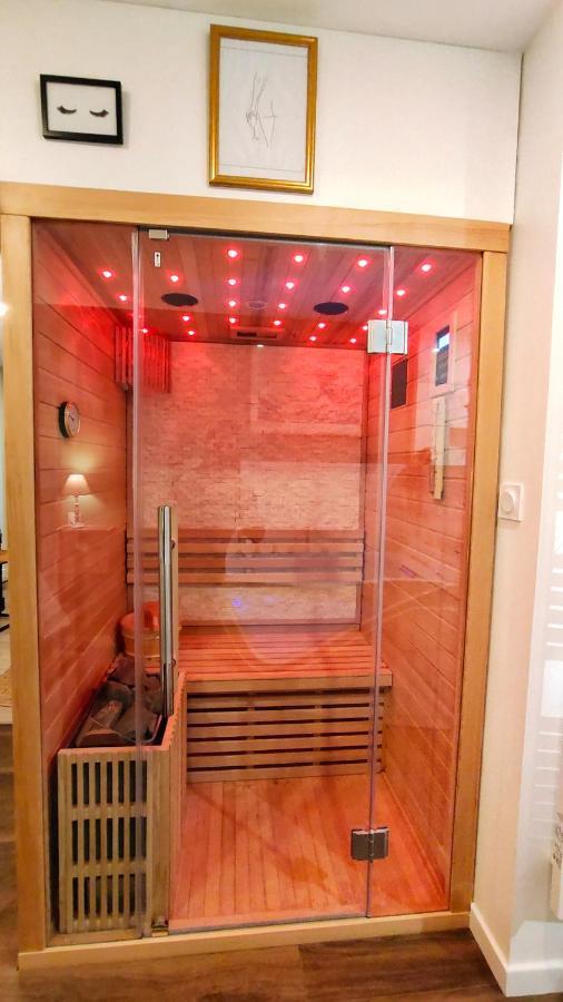 Votre Escale Jungle Sauna & Spa Niort Kültér fotó