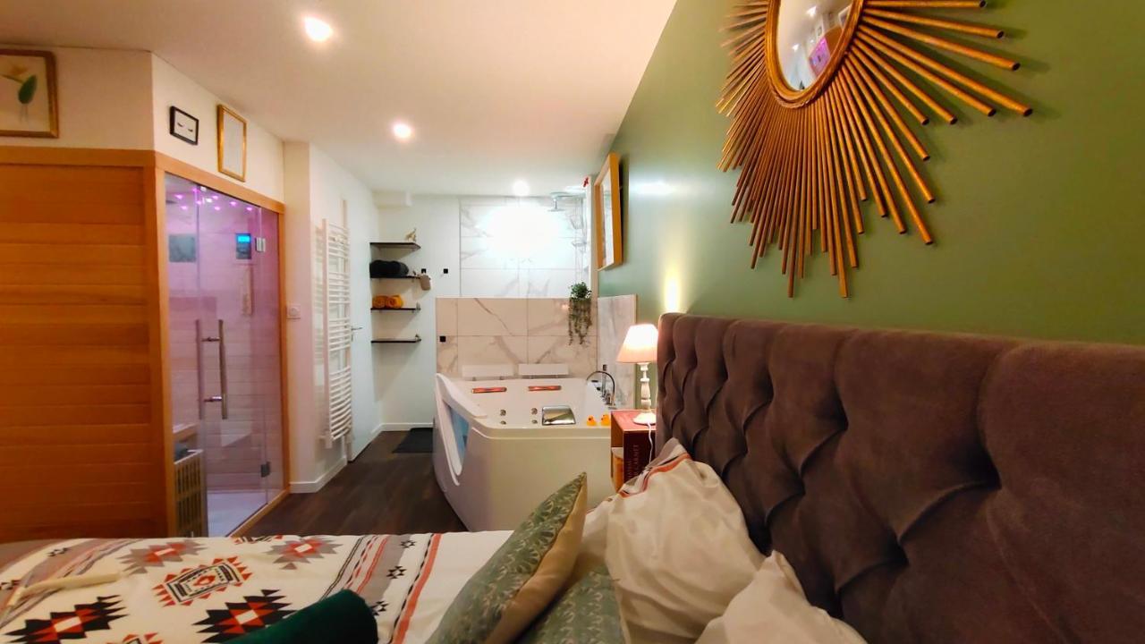 Votre Escale Jungle Sauna & Spa Niort Kültér fotó