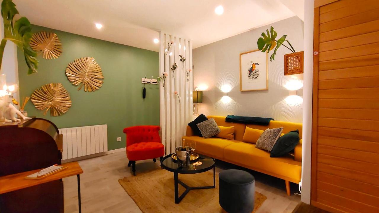 Votre Escale Jungle Sauna & Spa Niort Kültér fotó